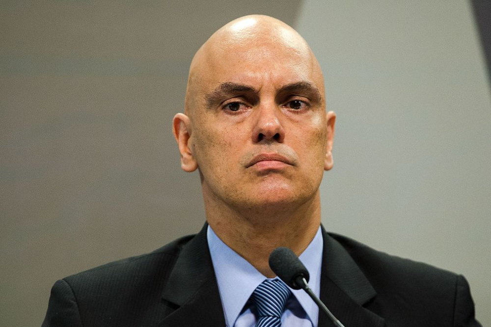 Moraes responde a acusações de Musk com abertura de inquérito