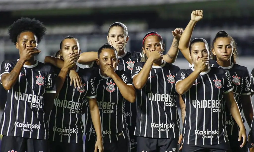 Mulheres do futebol não vão se calar diante de denúncias de assédio