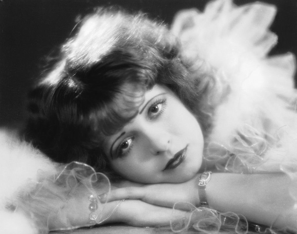 Quem foi Clara Bow, inspiração para Taylor Swift em novo álbum