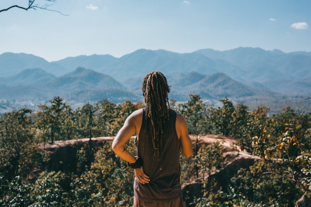 No Dia da Terra, aprenda rituais de conexão e prosperidade