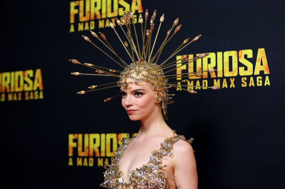 Os looks ousados de Anya Taylor-Joy na divulgação do filme ‘Furiosa’