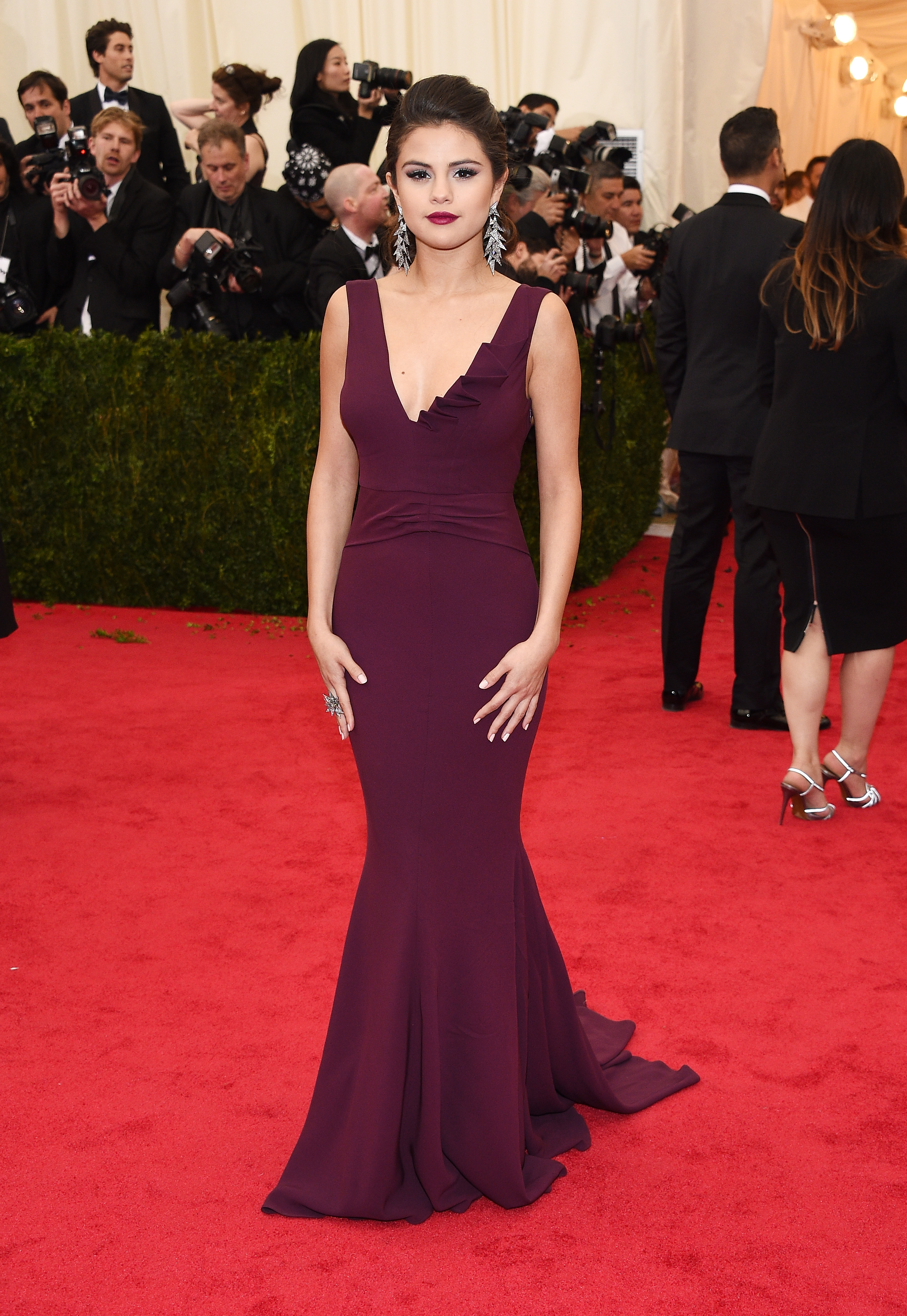“Charles James: Beyond Fashion” Costume Institute Gala – Arrivals Selena Gomez no MET Gala 2014