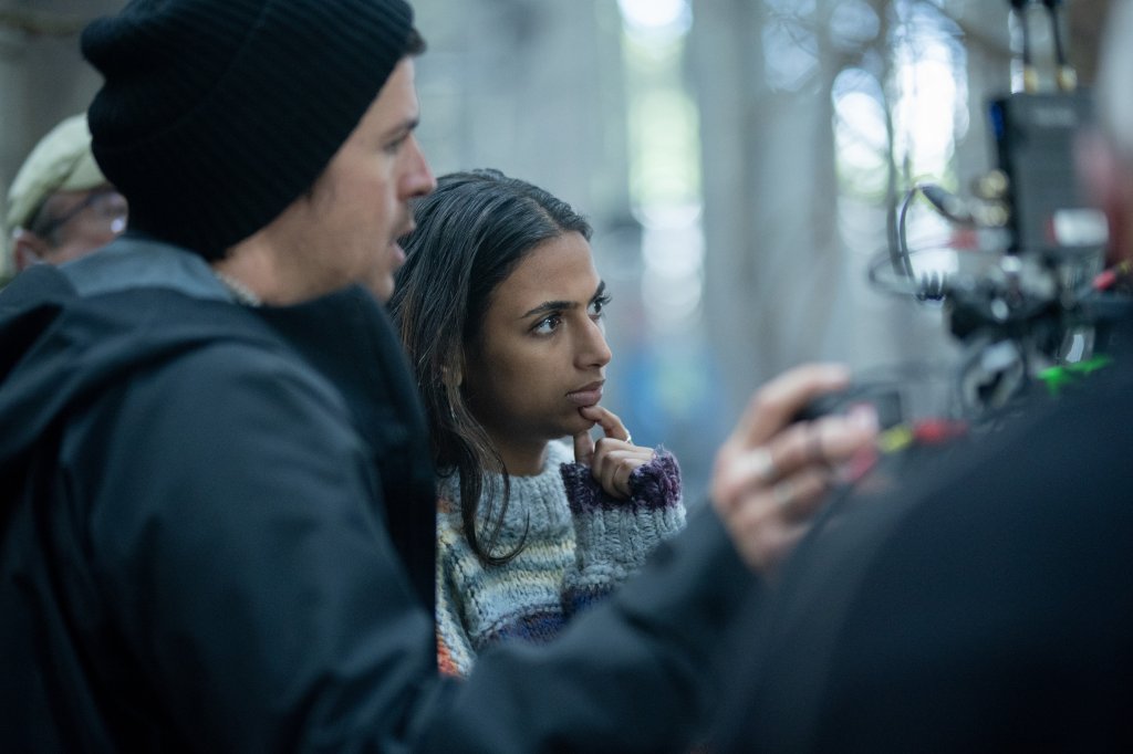 Ishana Shyamalan quer seguir no cinema, mas com seus próprios pés