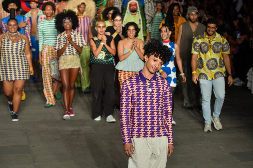 Desfile da coleção 'Essência' da marca Berimbau Brasil na Casa de Criadores 54