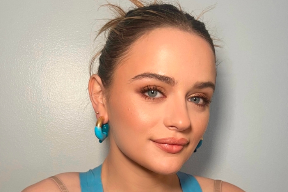 Descobrimos os 4 truques de maquiagem preferidos da Joey King